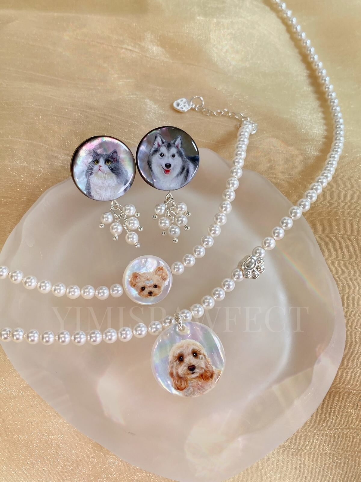 Yimi’s Pawfect Customize Handpainted Pet Portrait Jewelry